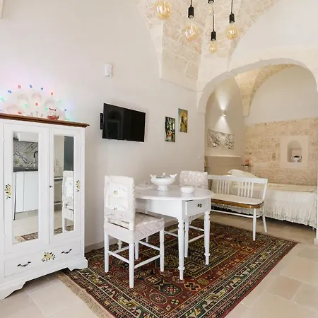 Stairway With Jacuzzi By Wonderful Italy Apartamento Ostuni Exterior foto